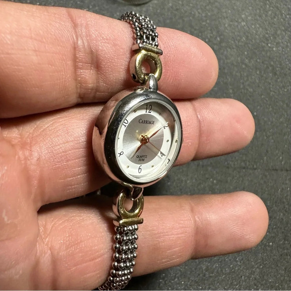 Carriage By Timex Silver Gold Tone Ladies Quartz Watch WR 30M Working - Picture 5 of 10